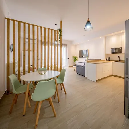 Sibarys Aparthotel 3*